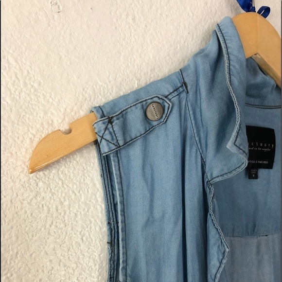 Sanctuary Chambray Long Vest - Picture 5 of 8
